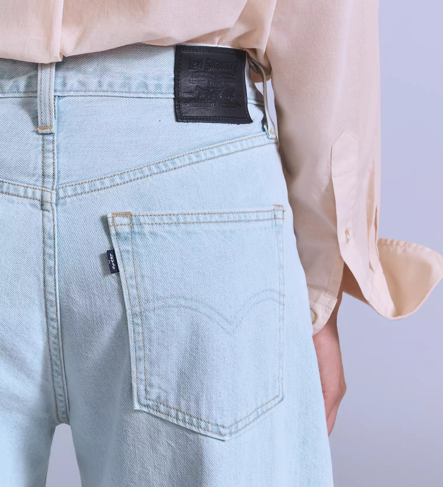 levi's® blue tab™ drop barrel 牛仔褲 | 女裝 003J400072429 Light Indigo – Levi's 香港