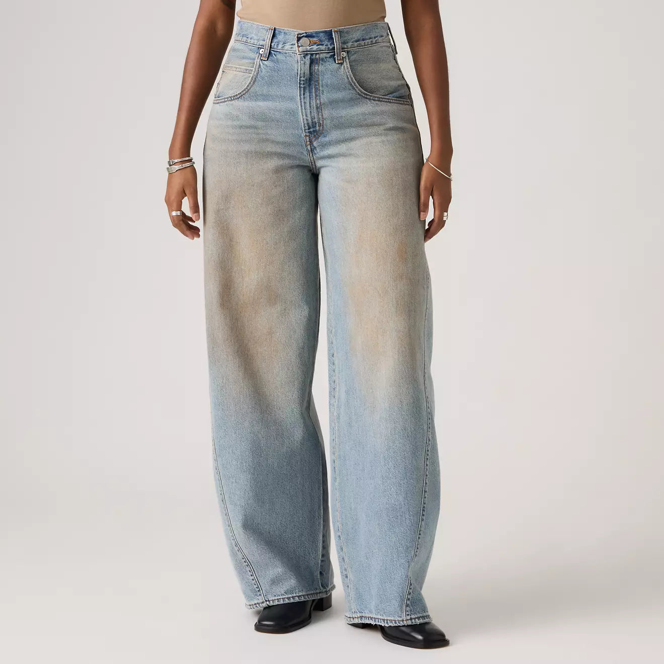 Levi's® Women's Super Baggy Barrel Jeans