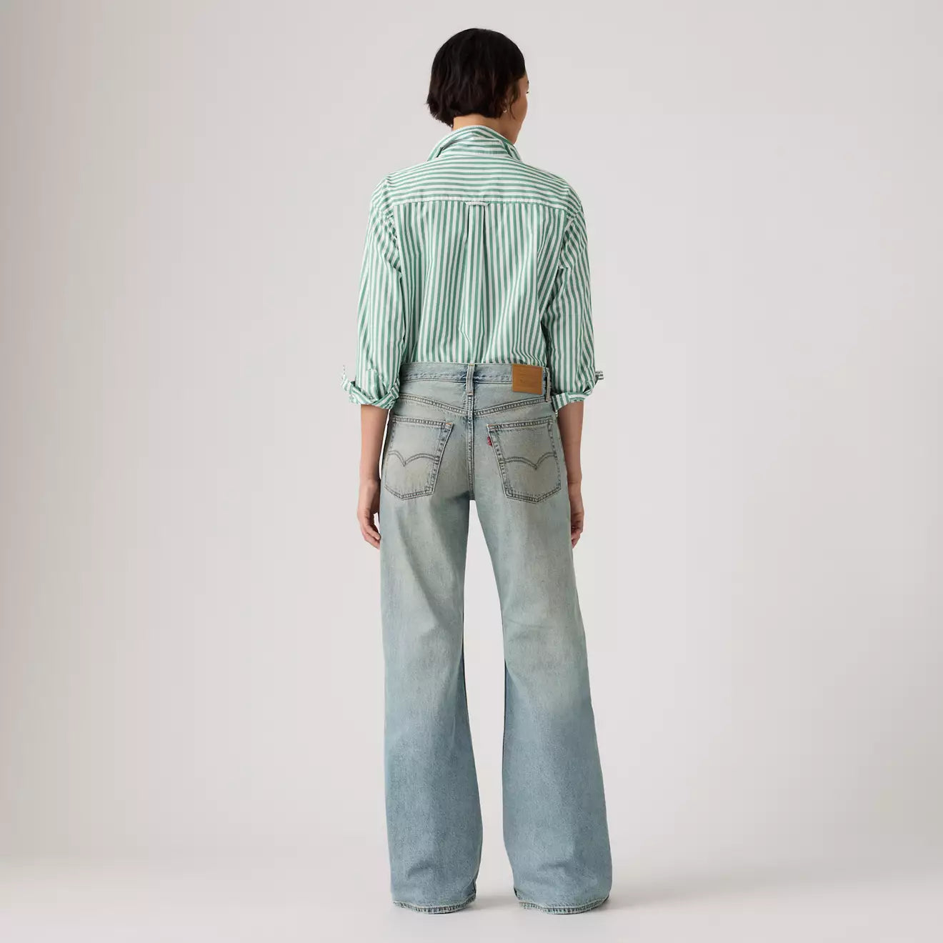 rosé's style levi's® women's loose boot jeans 005DO00472329 Medium Indigo – Levi's Hong Kong