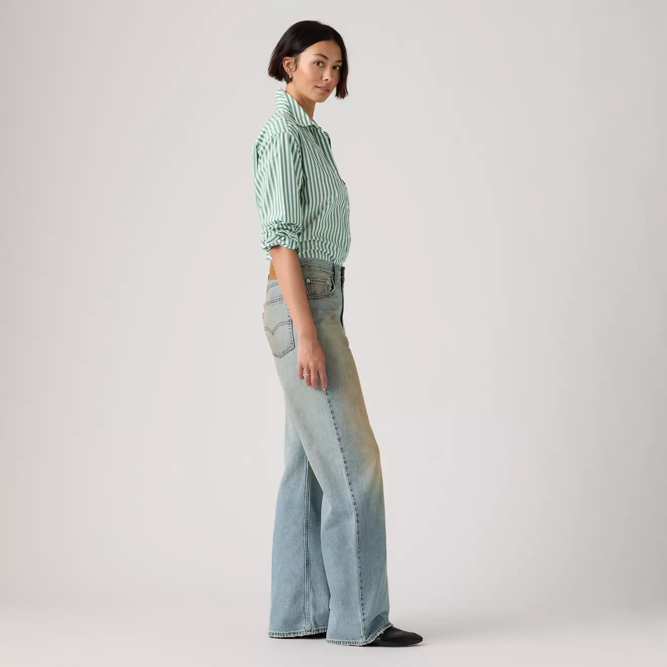 rosé's style levi's® women's loose boot jeans 005DO00472329 Medium Indigo – Levi's Hong Kong