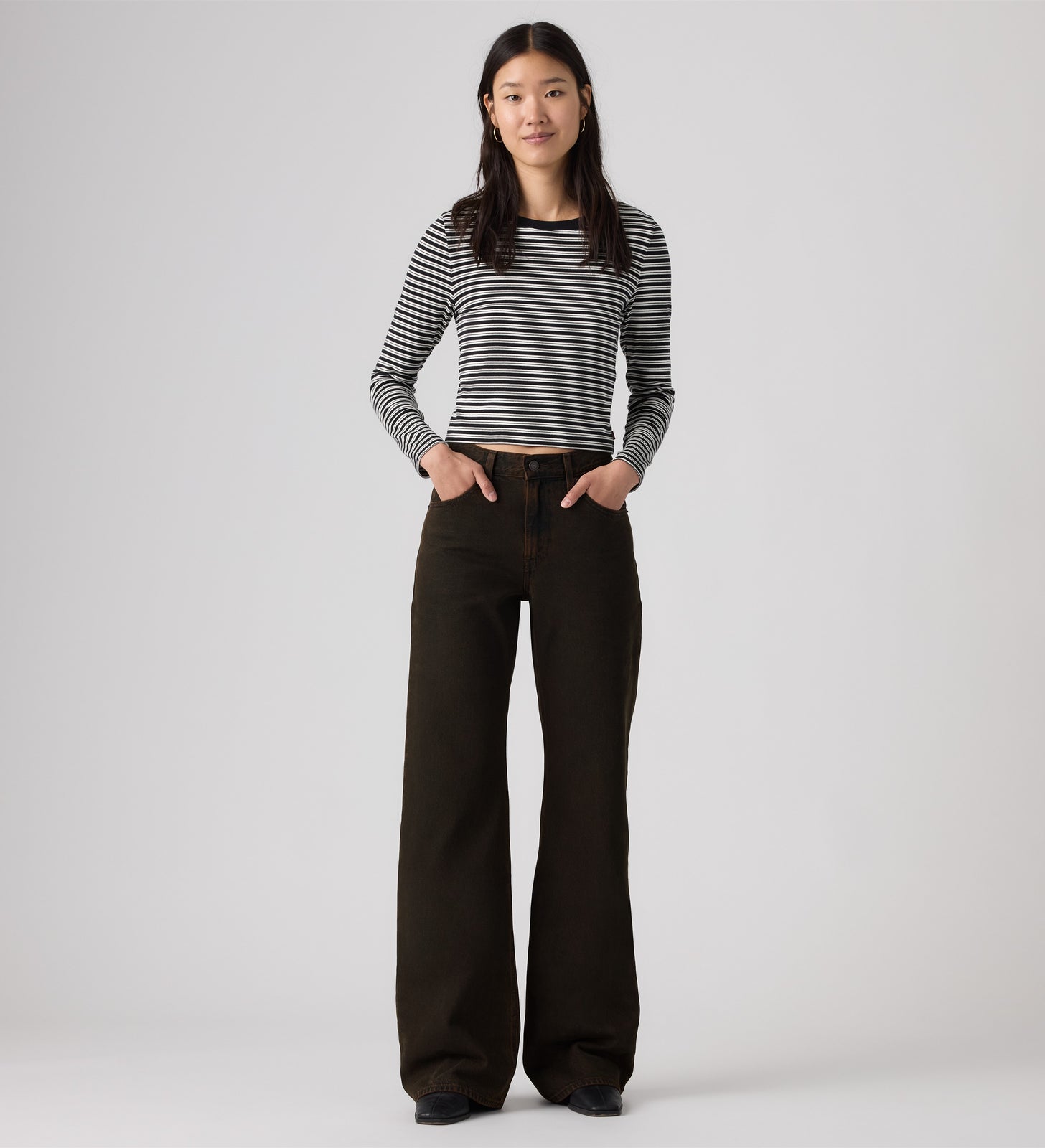 rosé's style levi's® women's loose boot jeans 005DO00542431 Over A Cup Psk - Brown – Levi's Hong Kong
