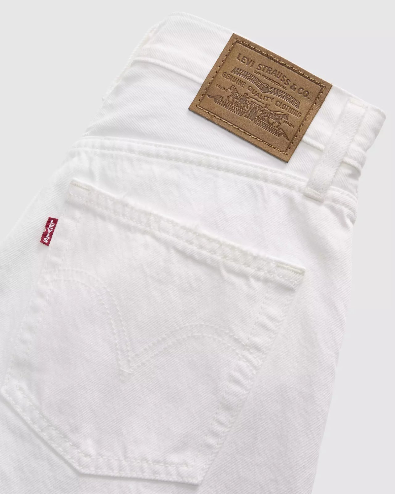 levi's® women's ribcage 極高腰短褲 | 女裝   005DS000725- White – Levi's 香港