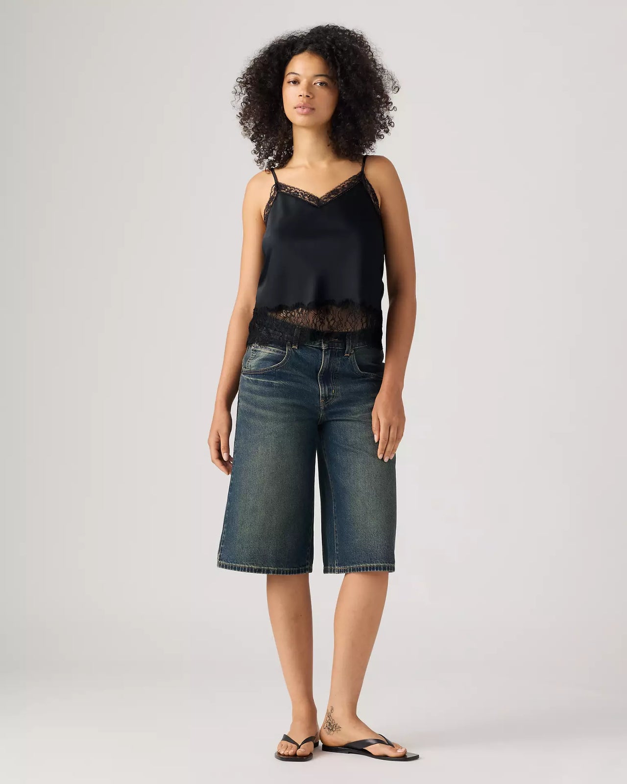 levi's® women's super baggy jorts 005DT001723- Medium Indigo – Levi's Hong Kong
