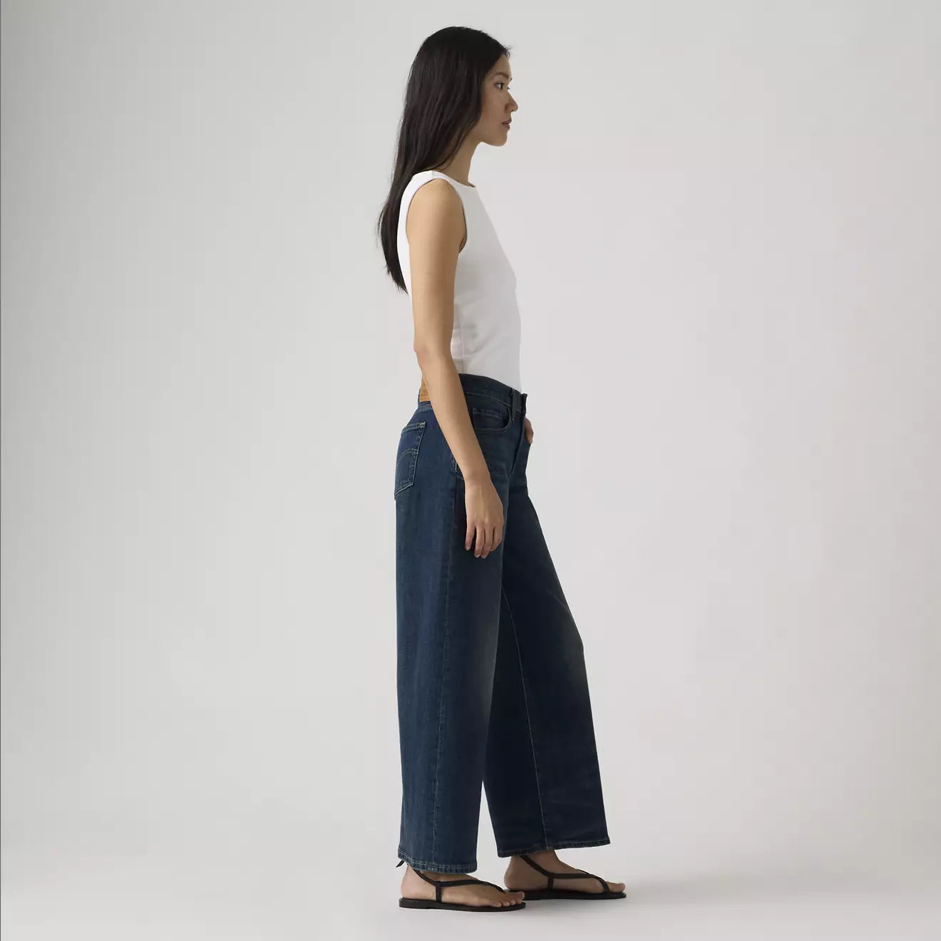 levi's® 728™ 高腰寬腿及踝牛仔褲 | 女裝 005I300012427 Medium Indigo – Levi's 香港