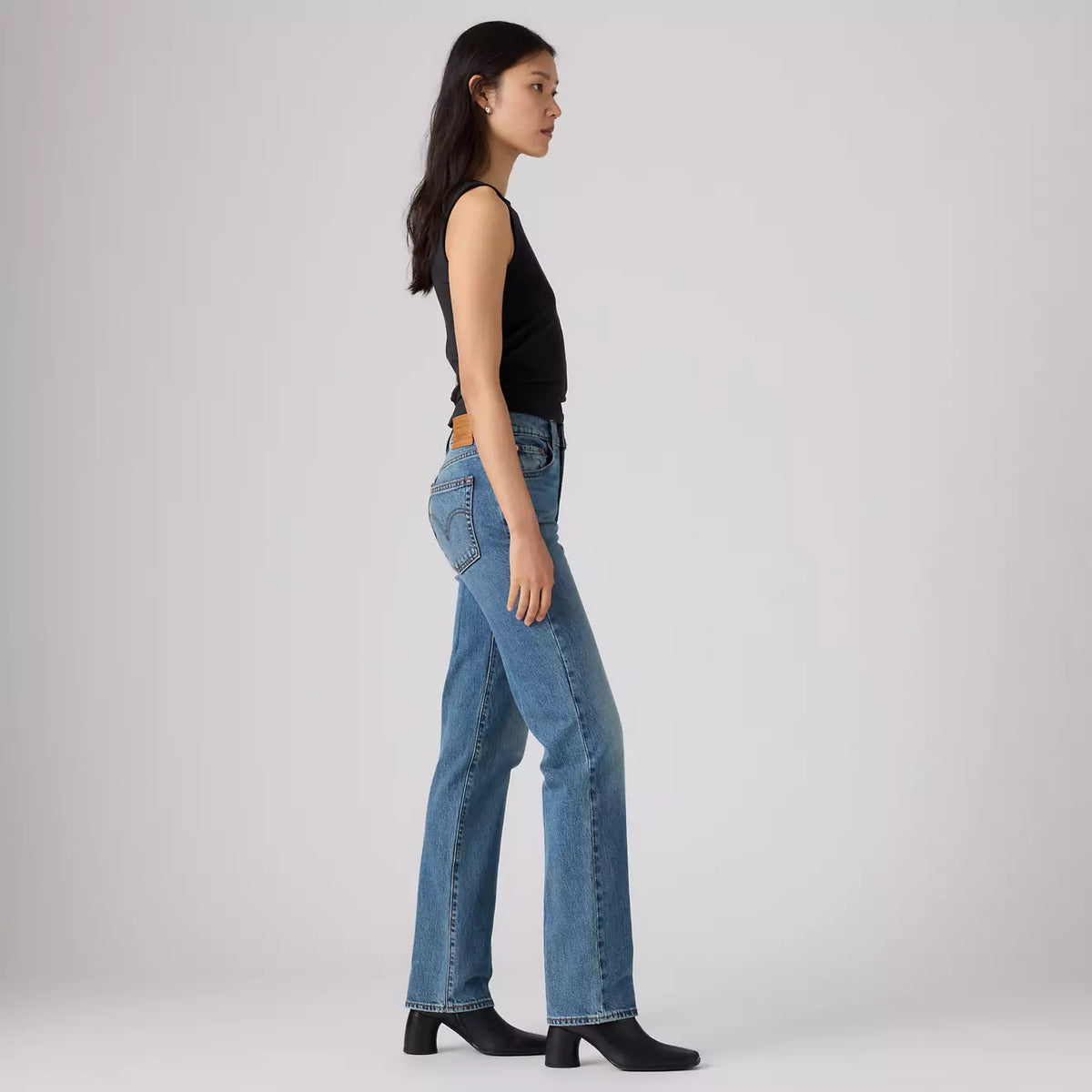 Levi's® Women's Ribcage Slim Jeans