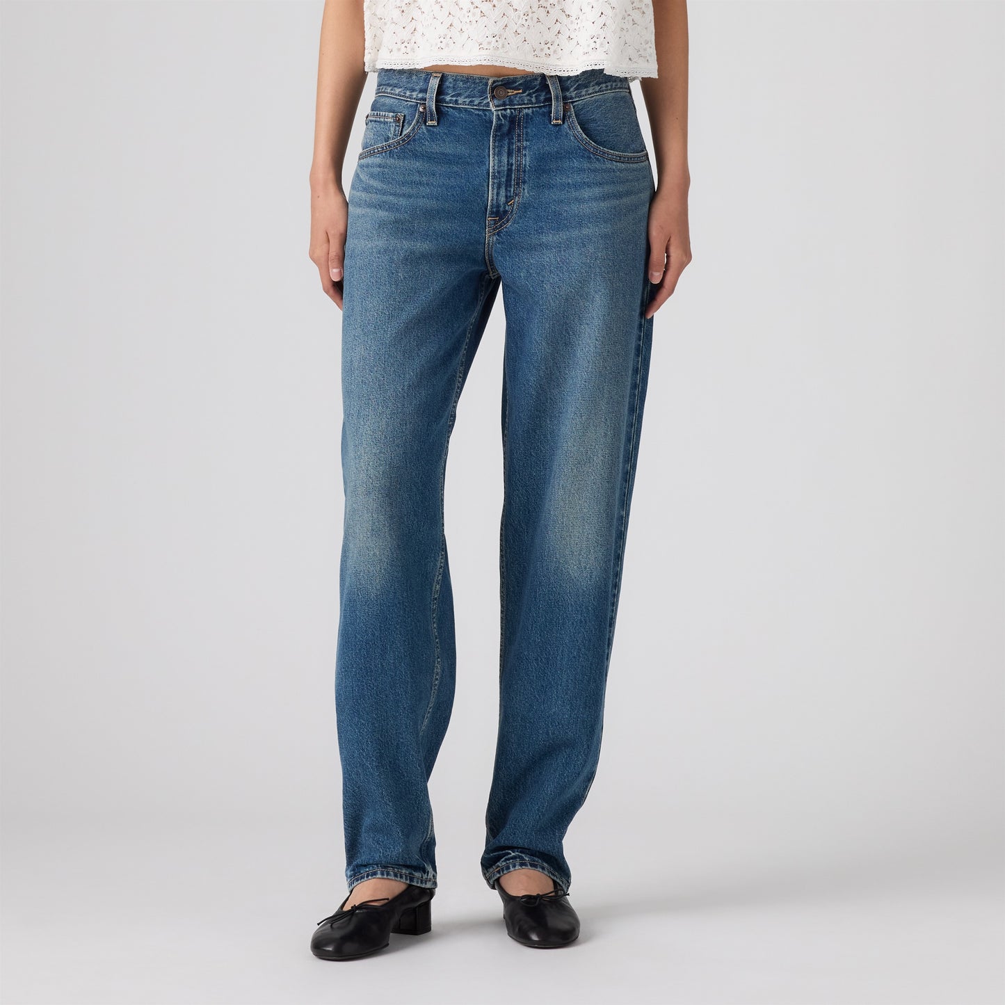 ROSÉ's Style Levi's® Women's Loose Taper Jeans