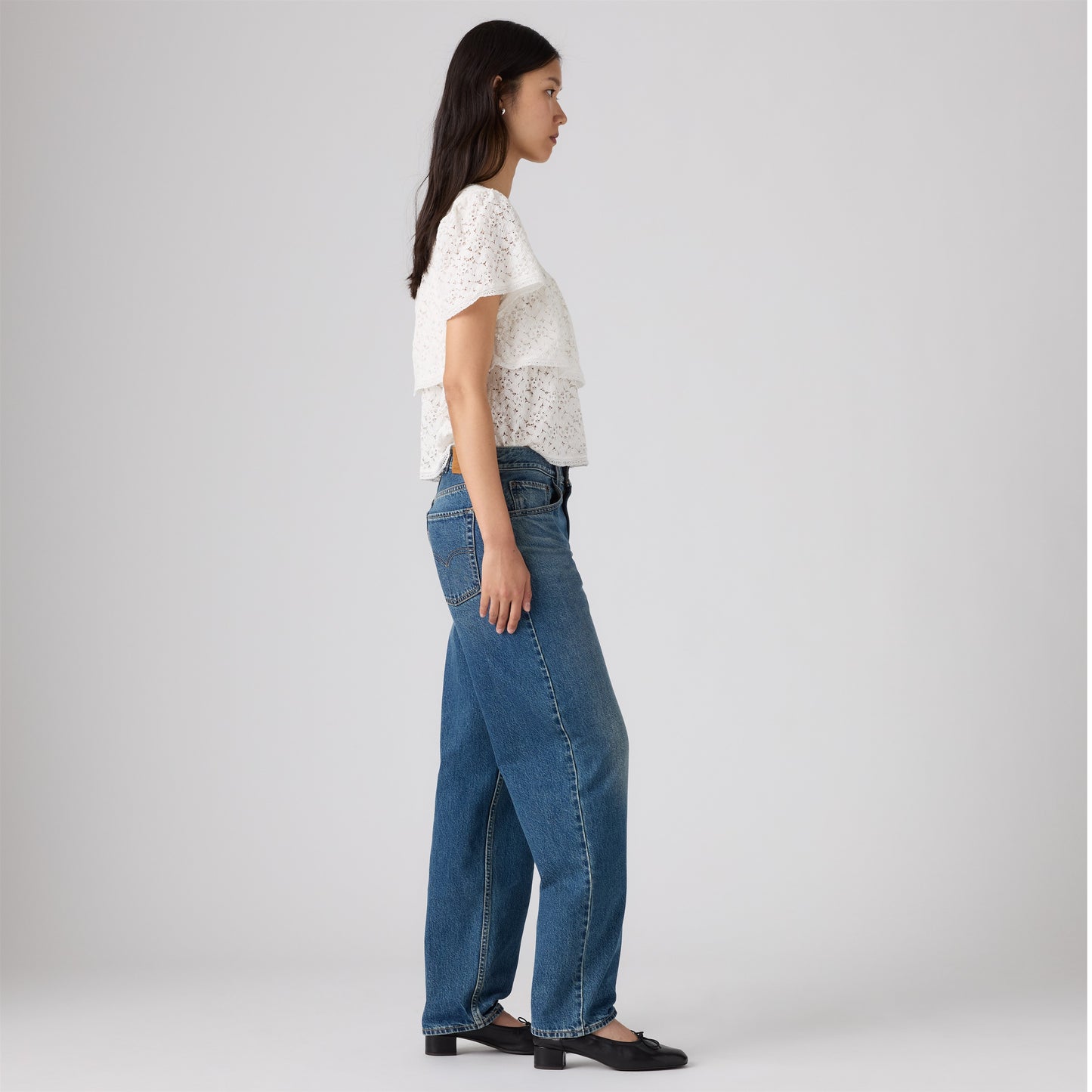 ROSÉ's Style Levi's® Women's Loose Taper Jeans