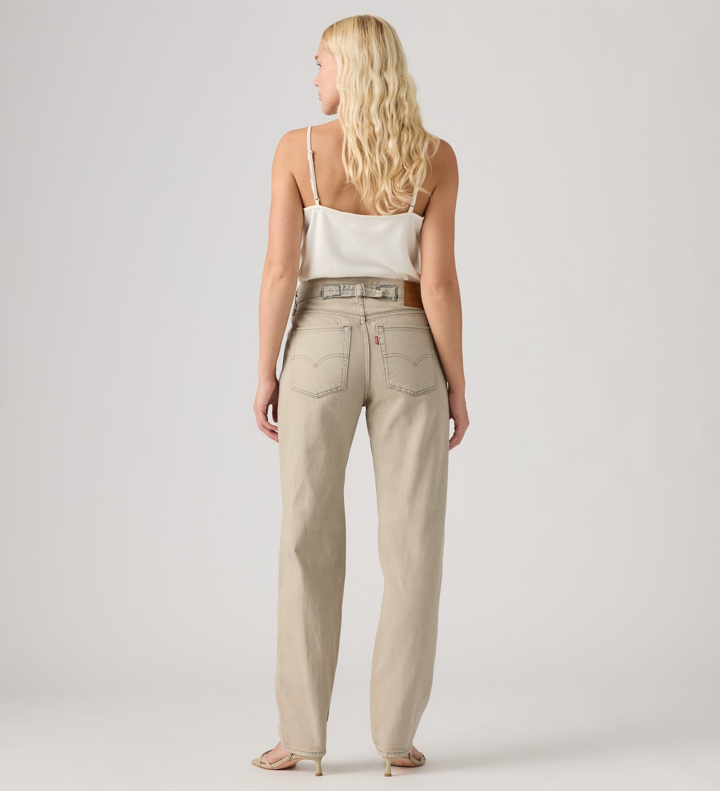 levi's® women's low straight jeans 0083N00482431 Beige – Levi's Hong Kong