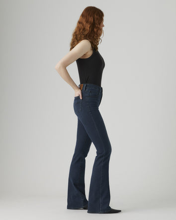 levi's® 726 高腰喇叭牛仔褲 | 女裝 A341001202530 Medium Indigo  – Levi's 香港