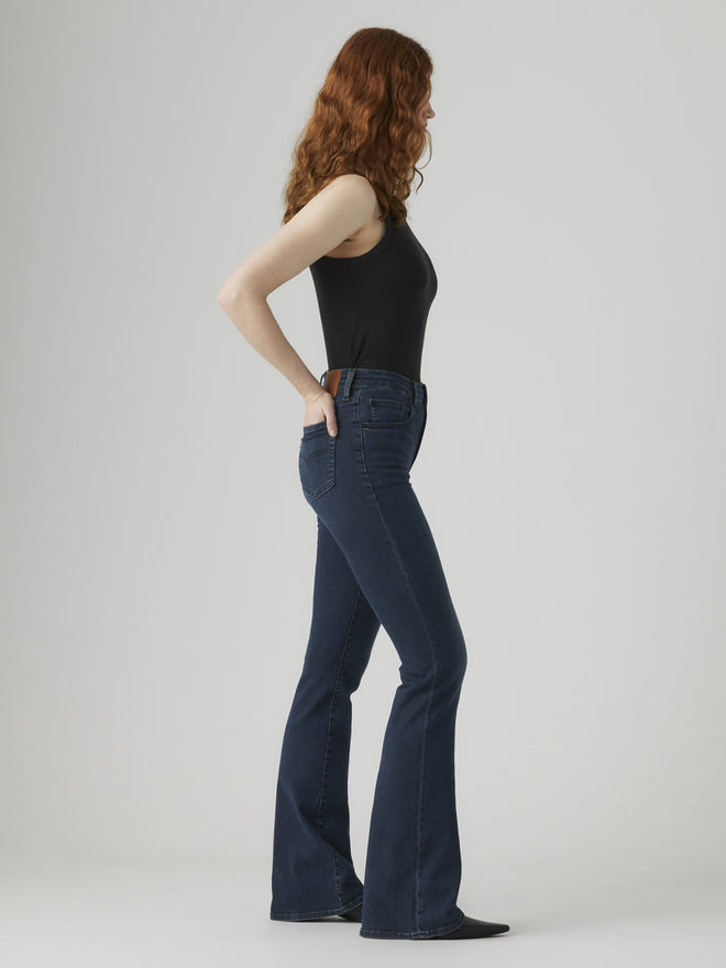 levi's® 726 高腰喇叭牛仔褲 | 女裝 A341001202530 Medium Indigo  – Levi's 香港