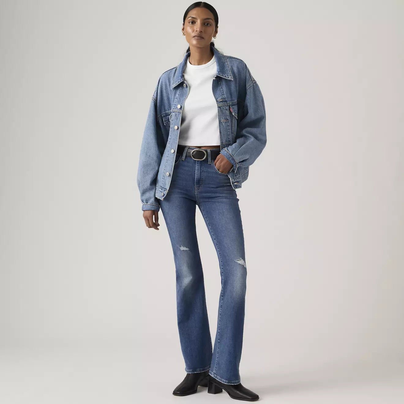 levi's® 726™ 高腰喇叭牛仔褲 | 女裝 A341001632530 Medium Indigo – Levi's 香港
