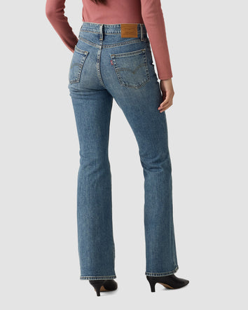 levi's® 726 high-rise flare 高腰喇叭牛仔褲 | 女裝   A341001682528 Medium Indigo  – Levi's 香港