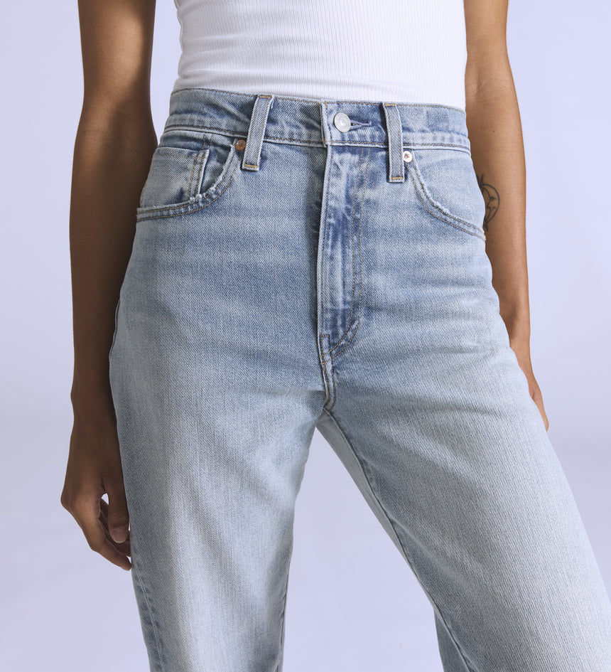 levi’s® blue tab™ women’s column jeans A588800102430 Medium Indigo – Levi's Hong Kong