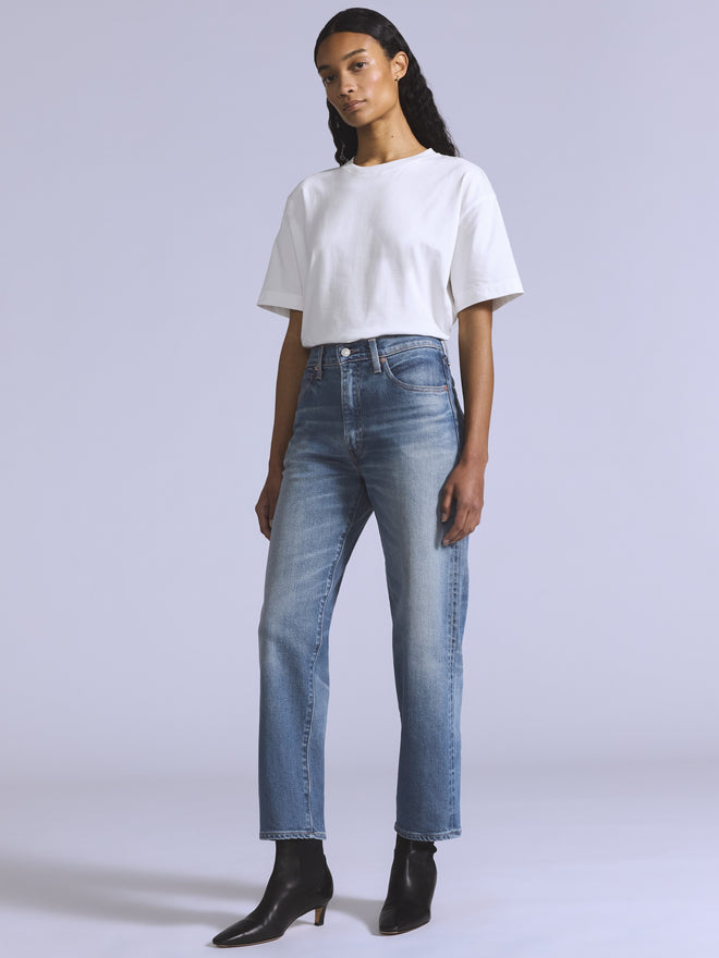 levi’s® blue tab™ women’s column jeans A588800122430 Medium Indigo  – Levi's Hong Kong
