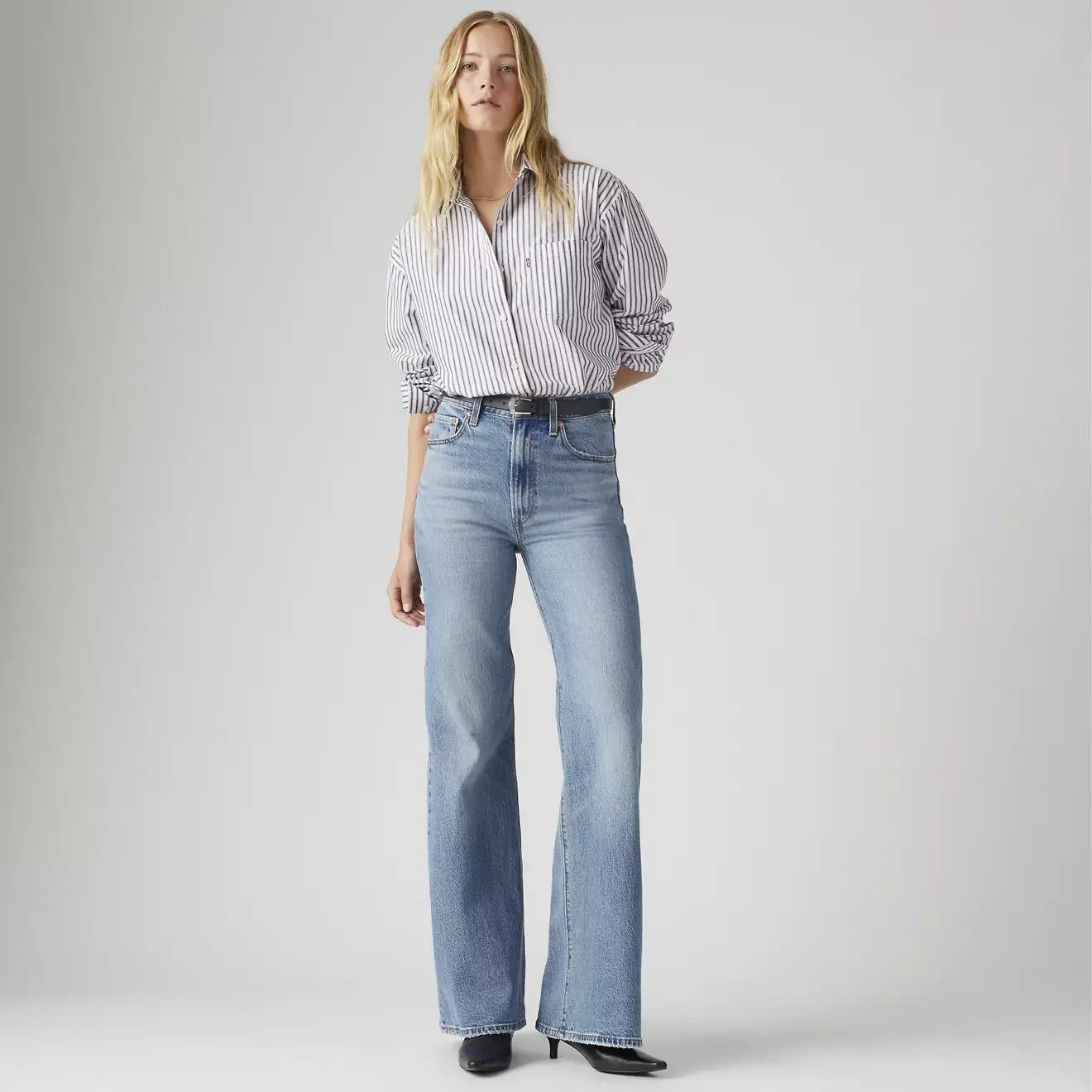levi's® ribcage bell 高腰喇叭牛仔褲 | 女裝 A750300202430 Medium Indigo - Worn In – Levi's 香港