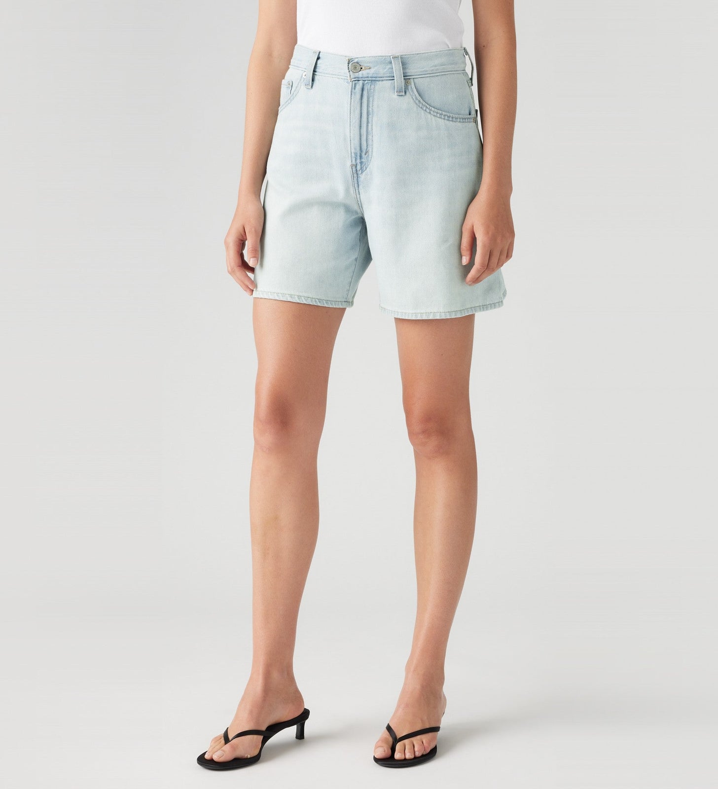 levi's® women's high-rise baggy shorts A9311001623- Light Indigo - Flat Finish – Levi's Hong Kong