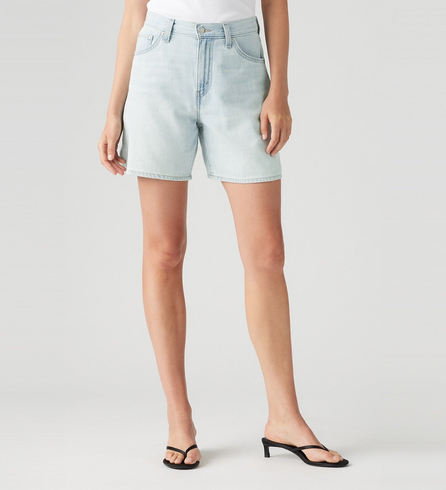 levi's® women's high-rise baggy shorts A9311001623- Light Indigo - Flat Finish – Levi's Hong Kong