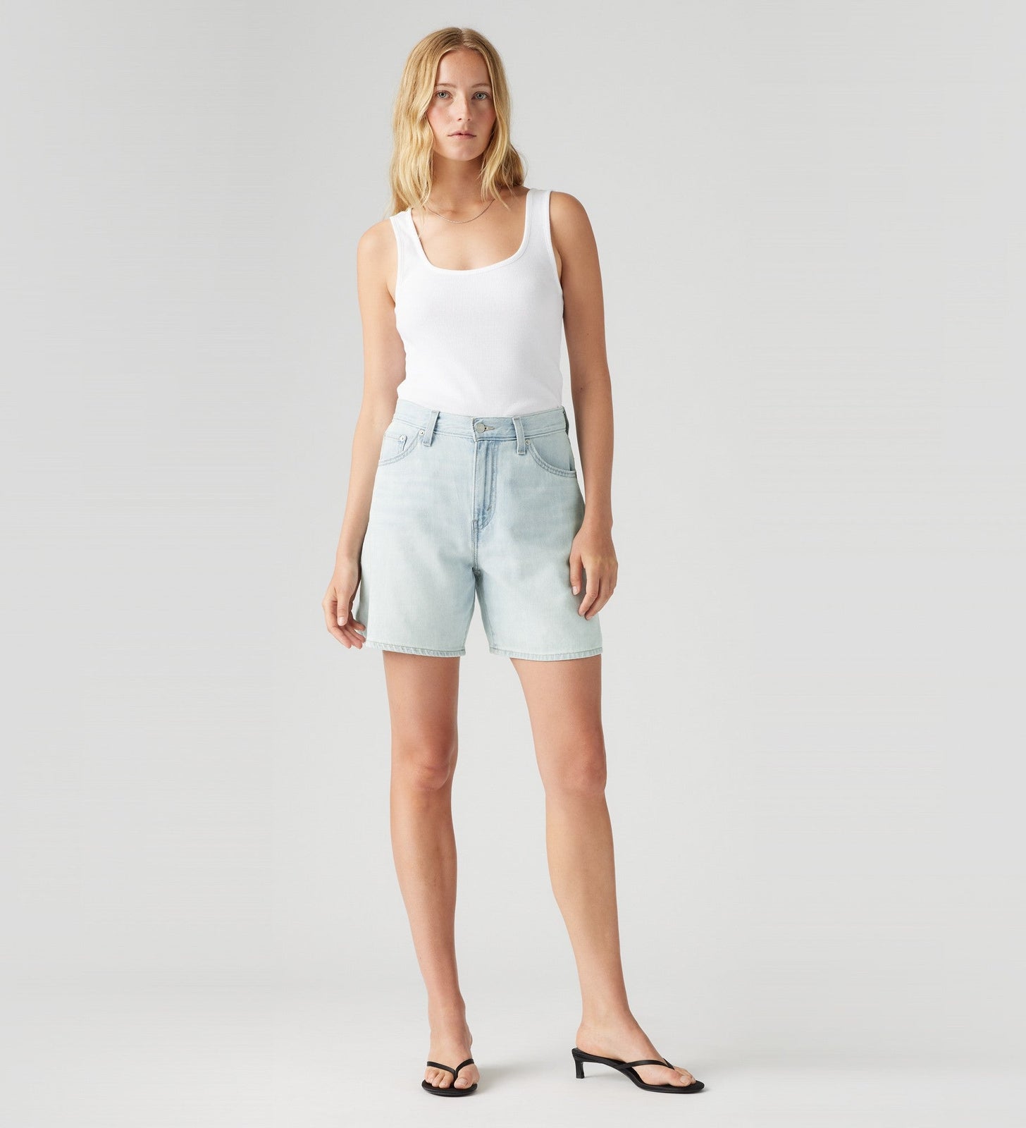 levi's® women's high-rise baggy shorts A9311001623- Light Indigo - Flat Finish – Levi's Hong Kong