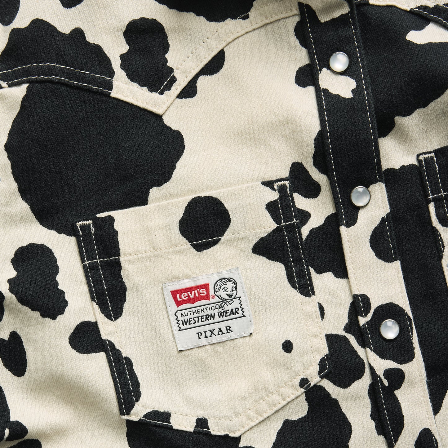 Levi's® x Toy Story 女士西部圖案恤衫 | 女裝