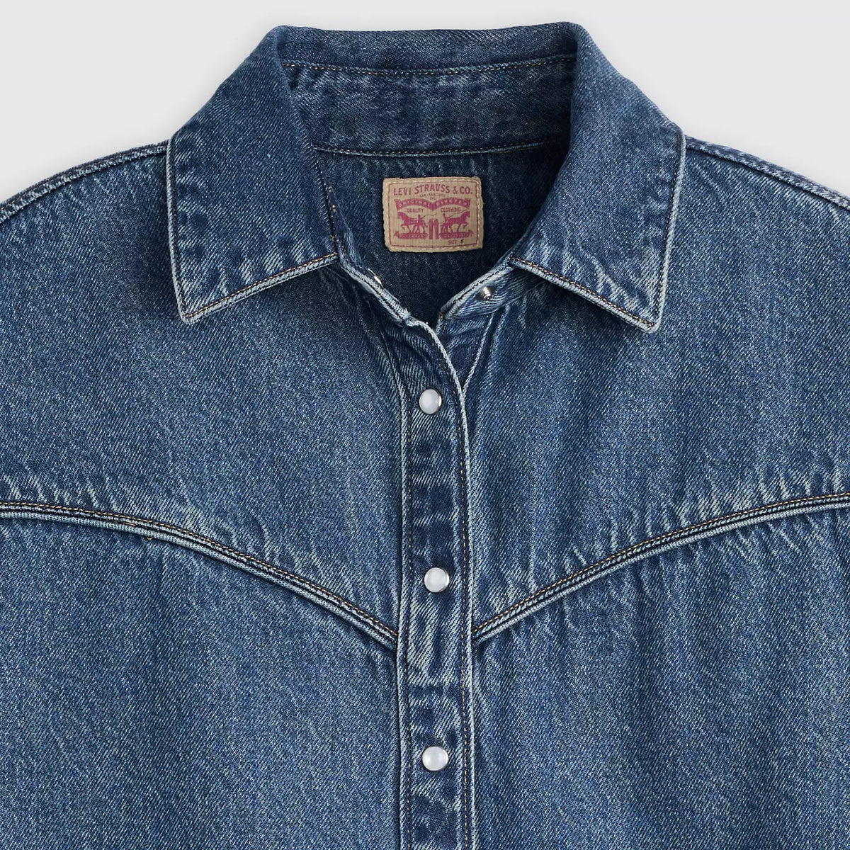 Levi's® Women's Logan Short-Sleeve Denim Shirt