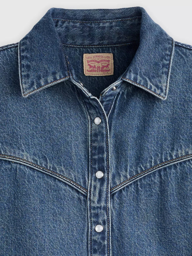  levi's® logan 短袖牛仔襯衫 | 女裝   005CR0003XS- Dark Indigo  – Levi's 香港