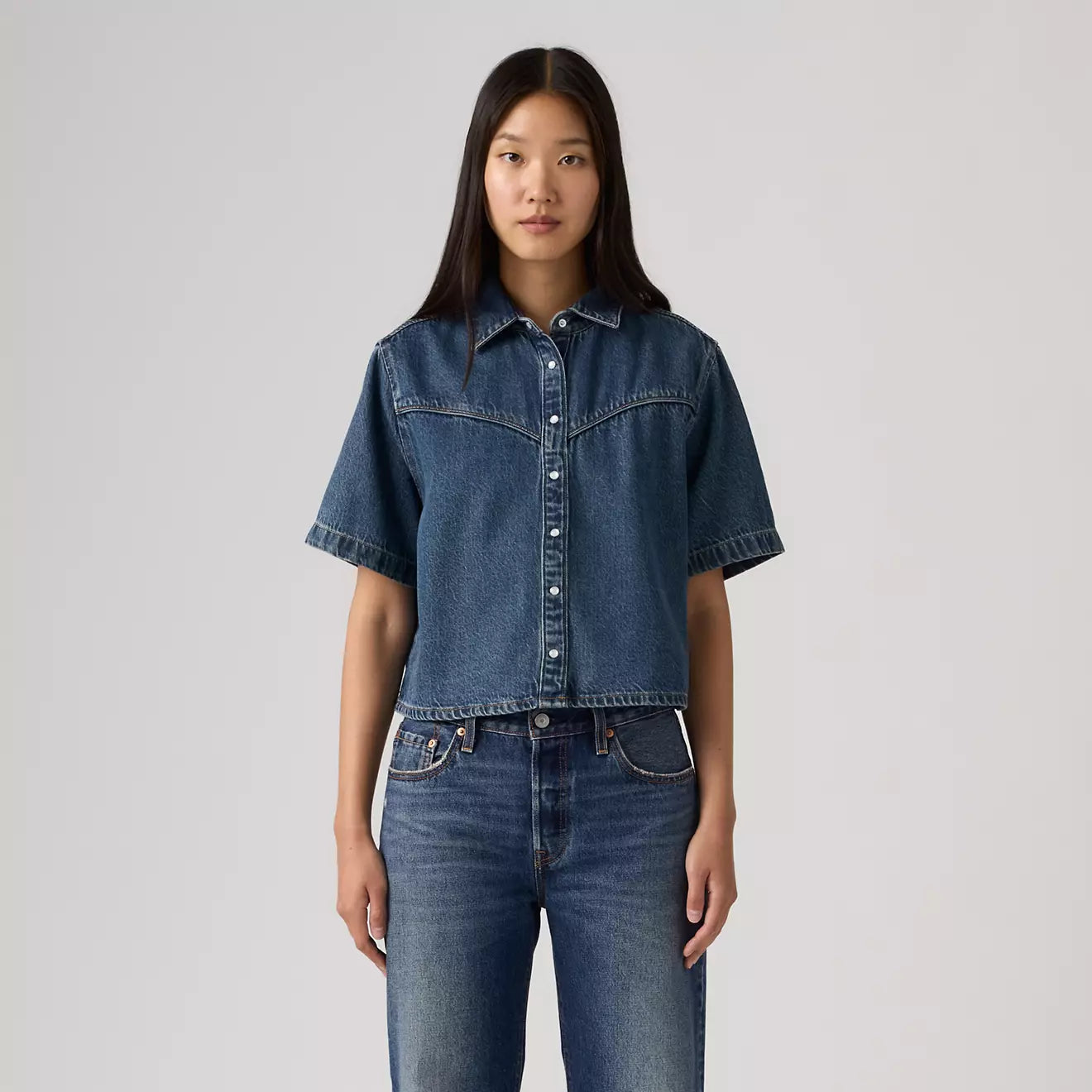 levi's® women's logan short-sleeve denim shirt 005CR0003XS- Dark Indigo – Levi's Hong Kong