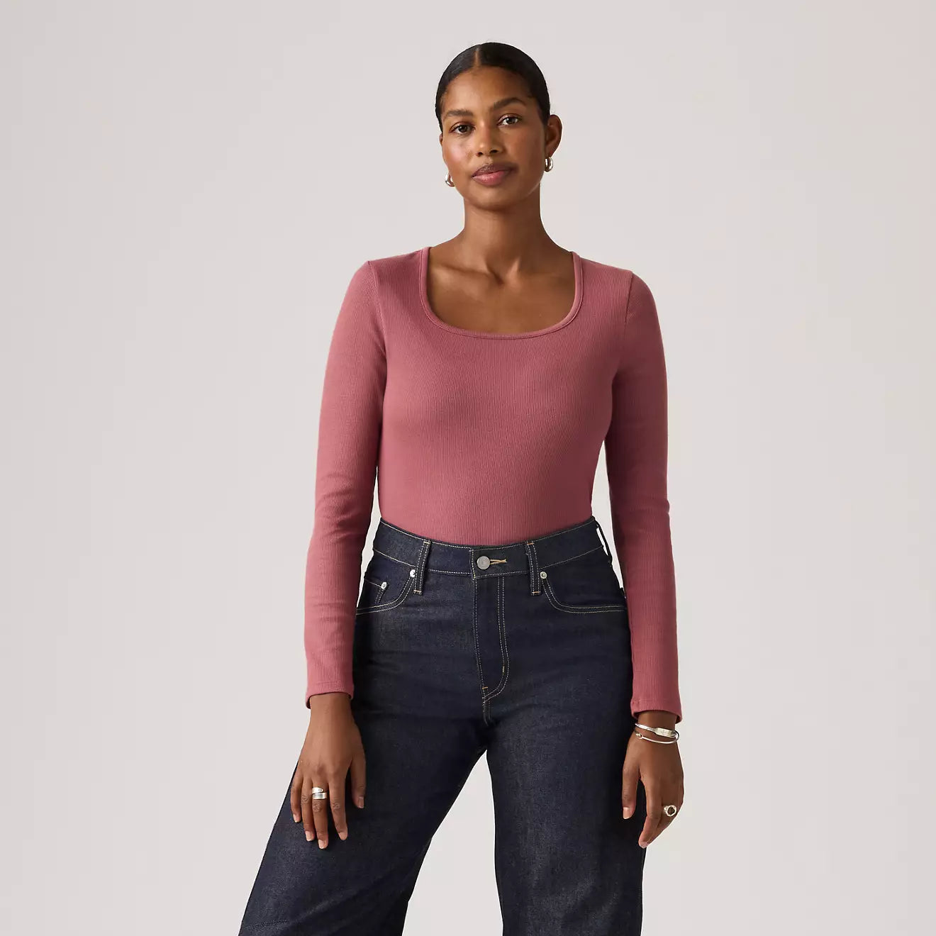 levi's® women's essential square neck long-sleeve tee 005IO0008S- Red – Levi's Hong Kong