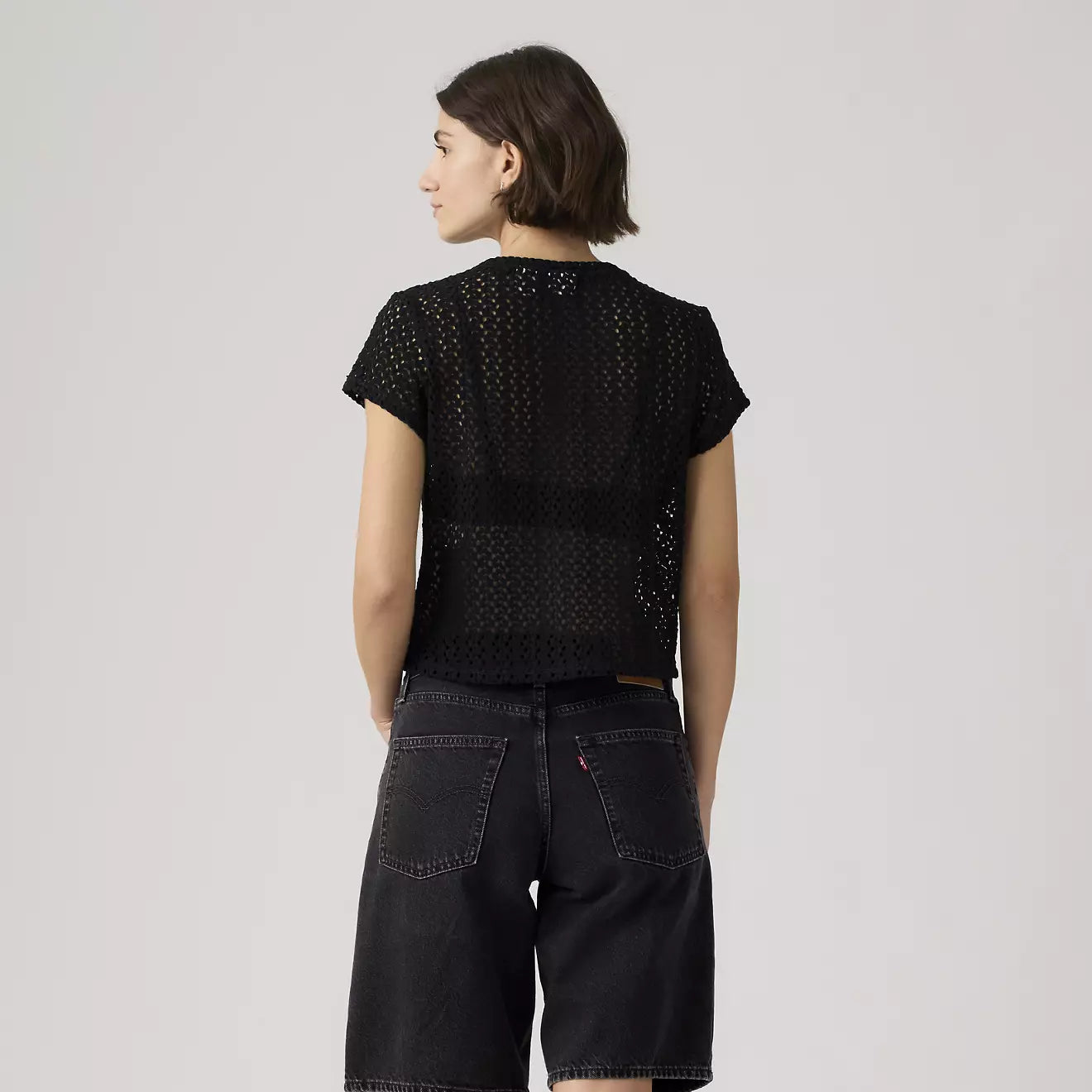 levi's® fiona 花邊蕾絲 t恤 | 女裝   005IQ0001XS- Black – Levi's 香港