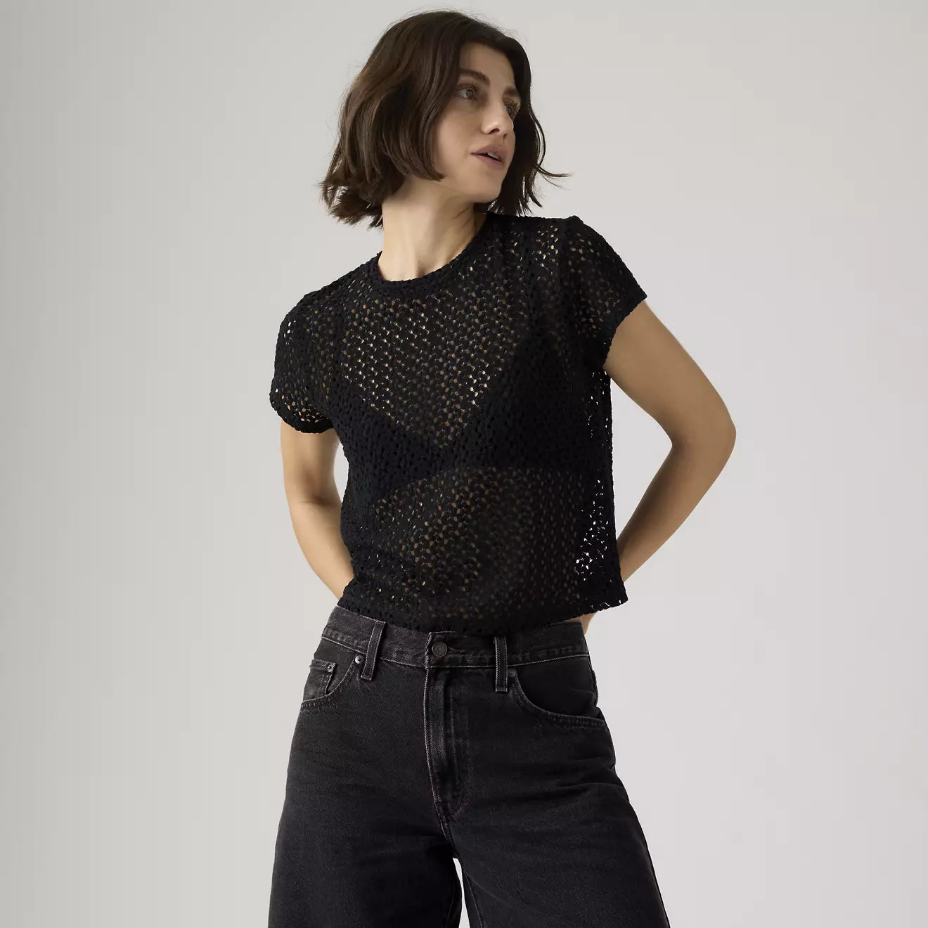 levi's® fiona 花邊蕾絲 t恤 | 女裝   005IQ0001XS- Black – Levi's 香港