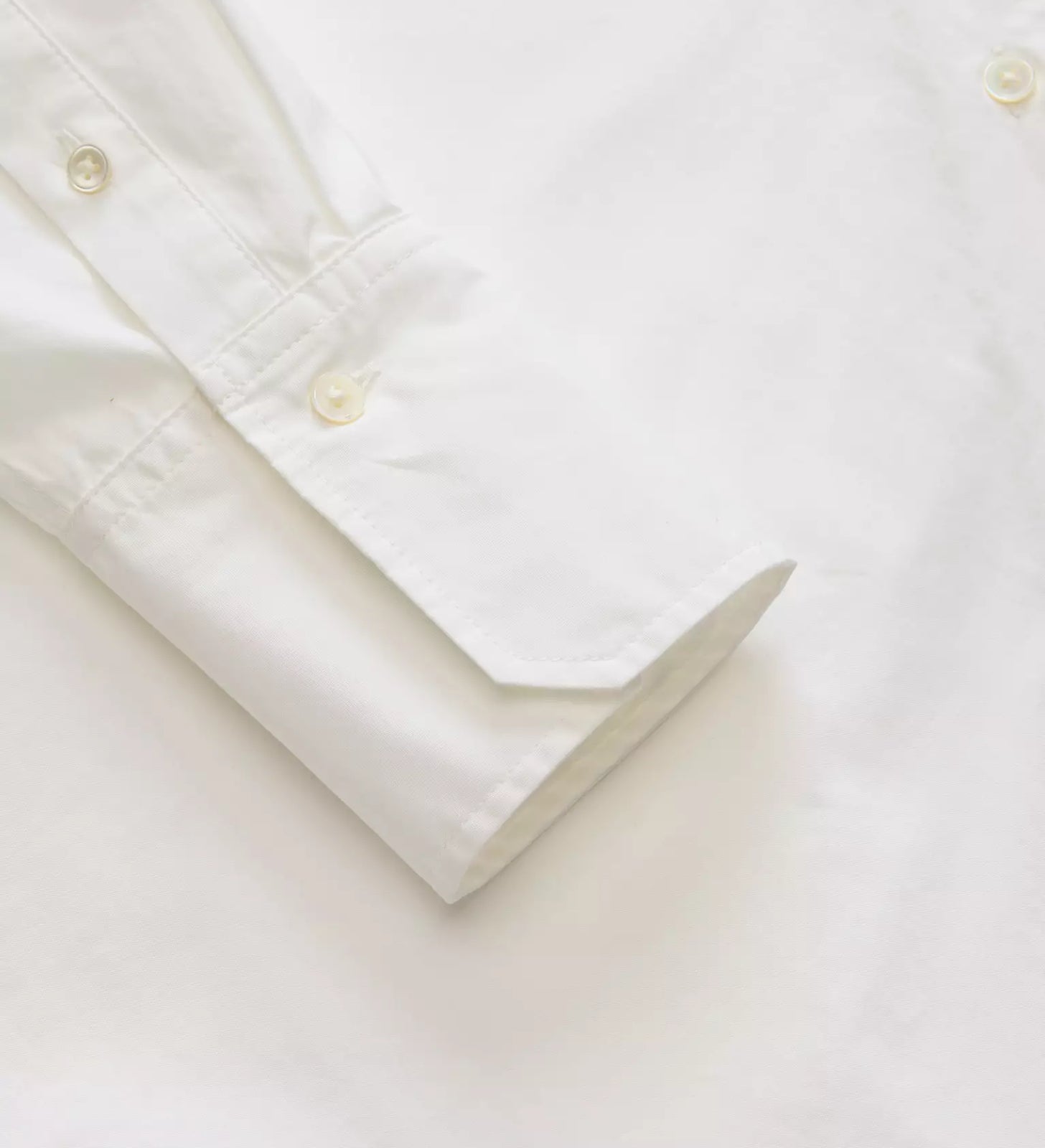 levi's® blue tab™ 梭織鈕扣襯衫 | 女裝 006UD0002XS- White – Levi's 香港
