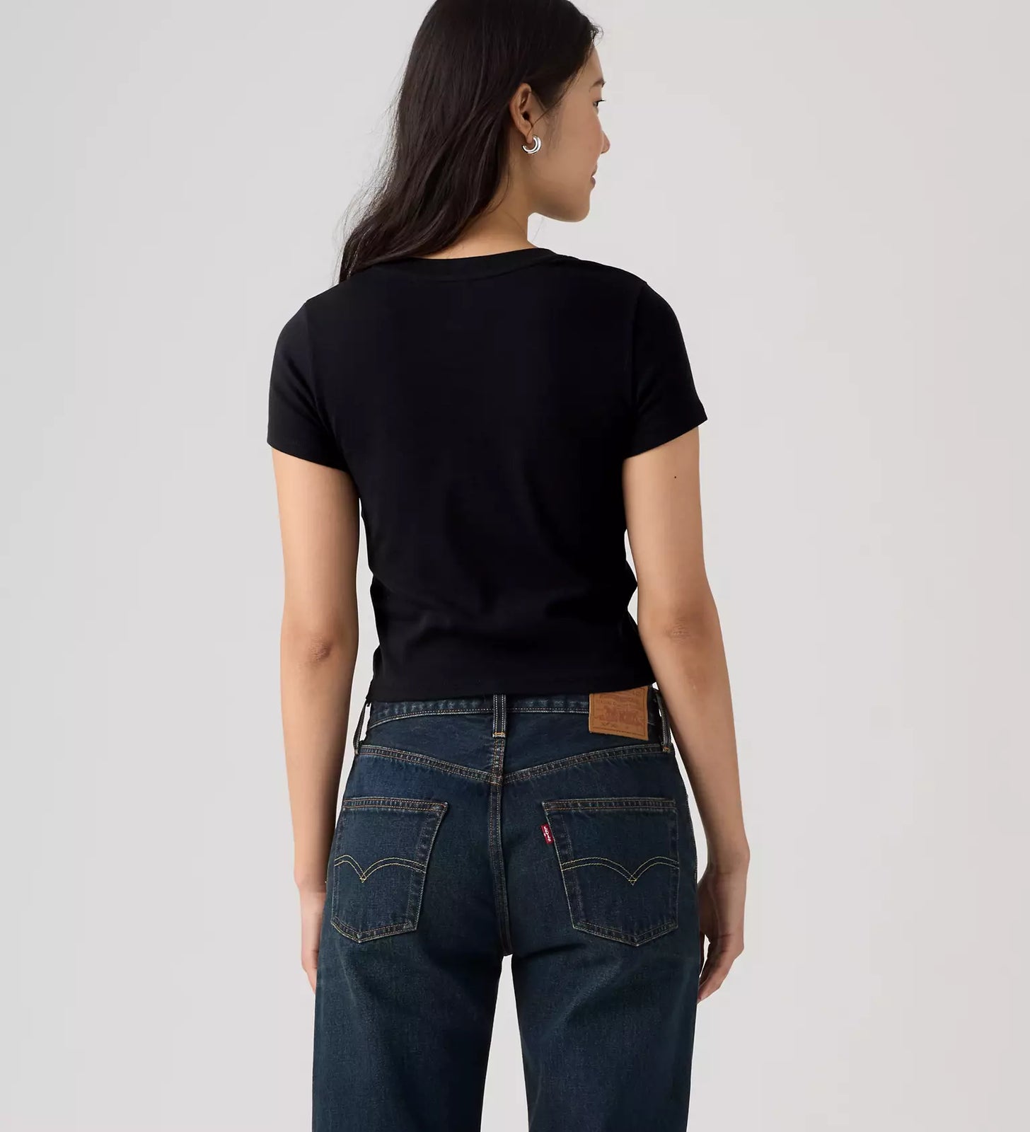 levi's® essential baby tee 基本款修身 t 恤 | 女裝   0085R0001XS- Black – Levi's 香港