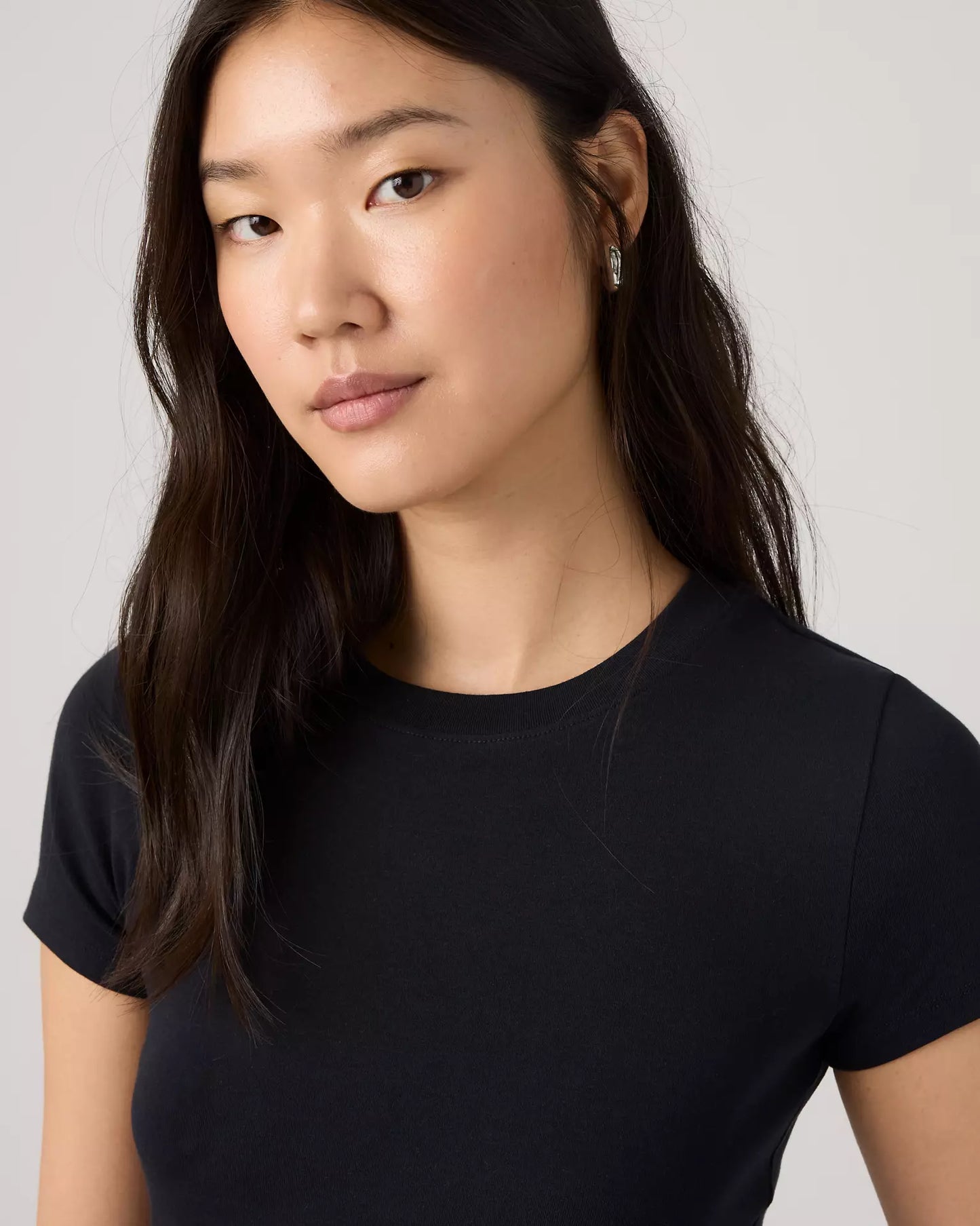 Levi's® Essential Baby Tee 基本款修身 T 恤 | 女裝  