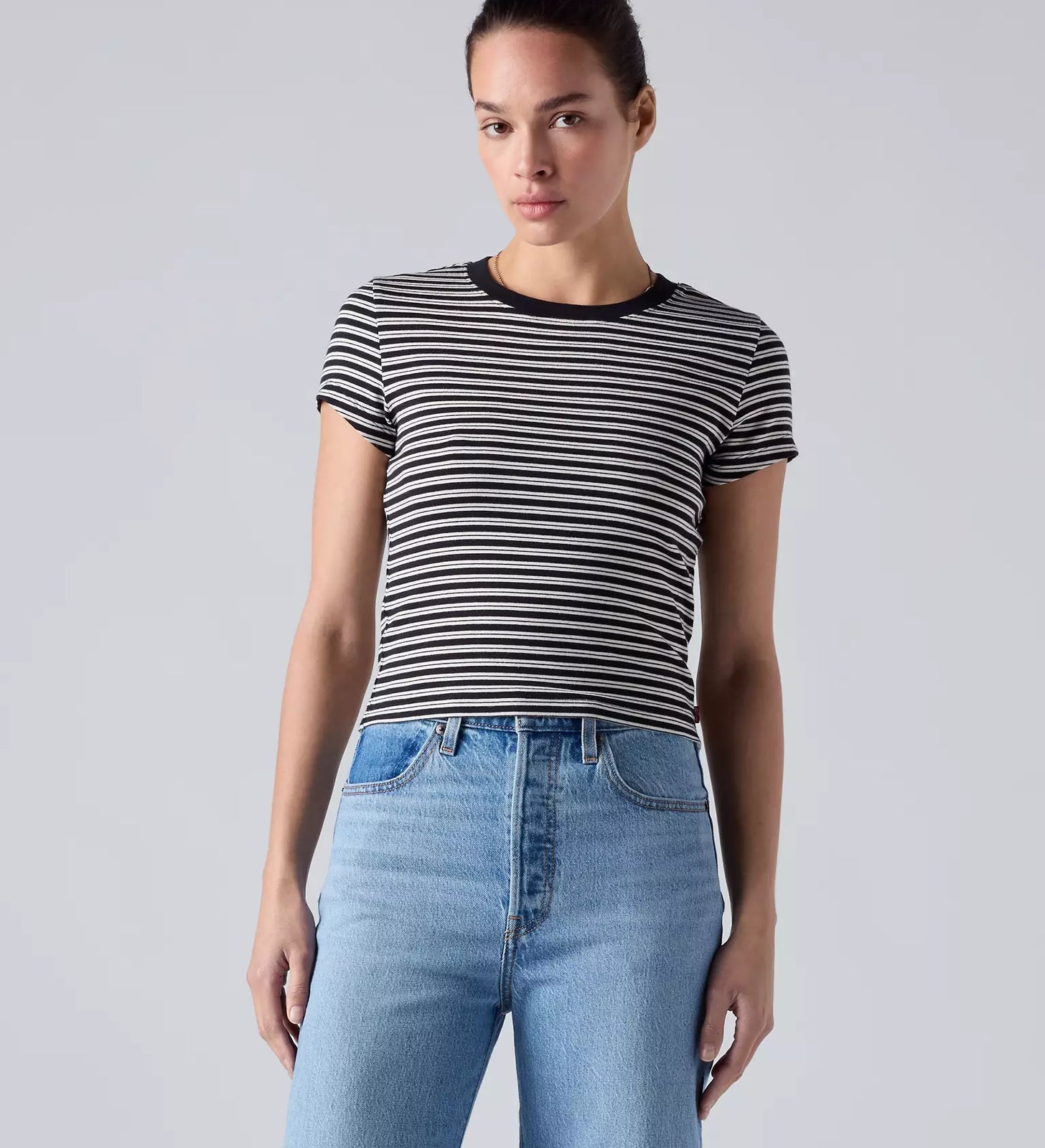 rosé朴彩英同款 levi's® essential baby t 恤 | 女裝 0085R0020XS- Black – Levi's 香港