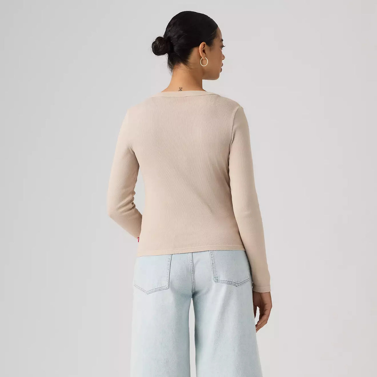 Levi's® Women's Essential Long-Sleeve Henley
