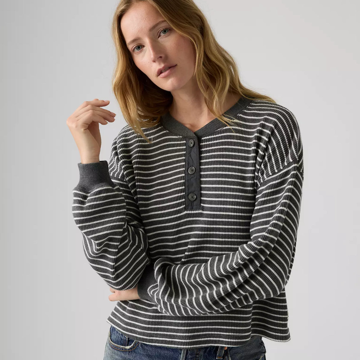Levi's® Dry Goods 寬鬆長袖亨利領上衣 | 女裝