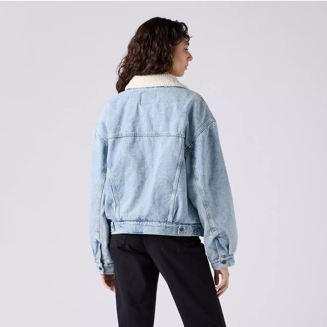 levi's® '90s sherpa trucker 90年代外套 | 女裝   A44350010XXS- Light Indigo – Levi's 香港