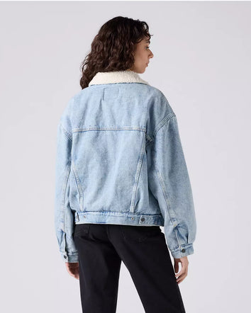 levi's® '90s sherpa trucker 90年代外套 | 女裝   A44350010XXS- Light Indigo  – Levi's 香港