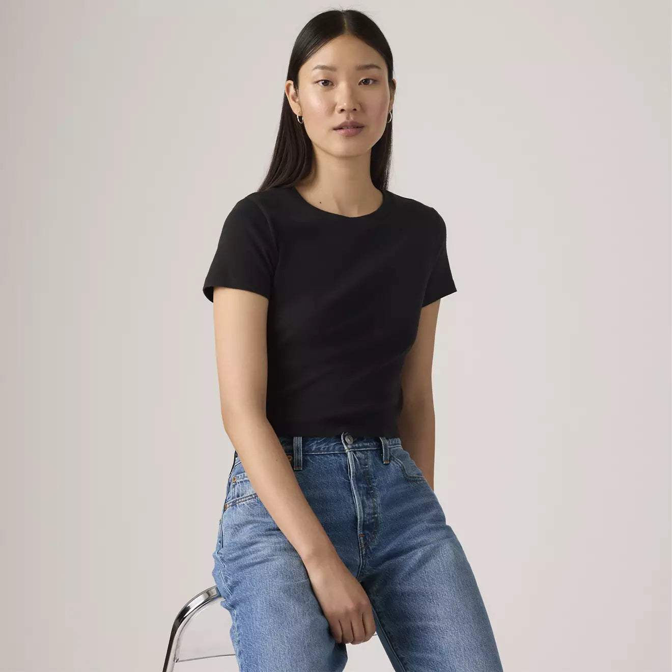 levi's® women's essential sporty t-shirt A74190001XS- Black – Levi's Hong Kong