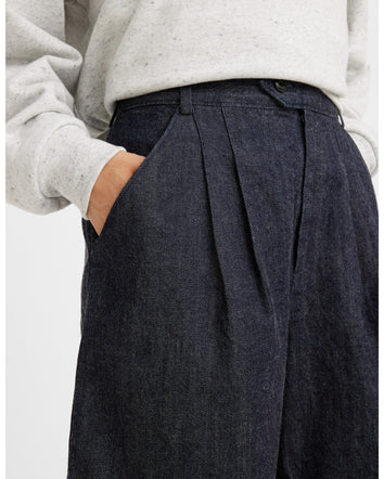 levi's® made & crafted® women's pleated shorts A4354000124- Skyline Moj Indigo Stonewash  – Levi's Hong Kong