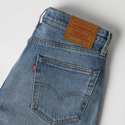 Levi's® 502™ Taper 錐形牛仔褲 | 男裝  