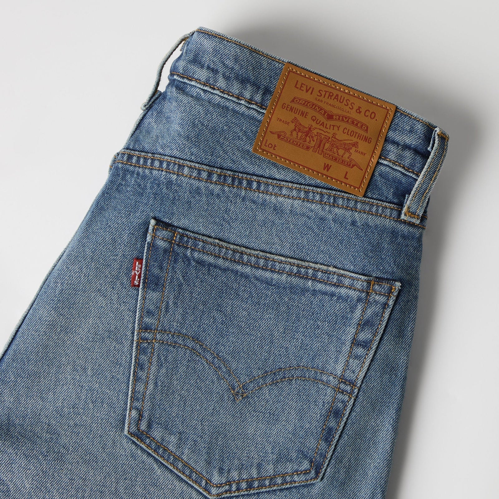 levi's® 502™ taper 錐形牛仔褲 | 男裝   2950718882832 Medium Indigo – Levi's 香港