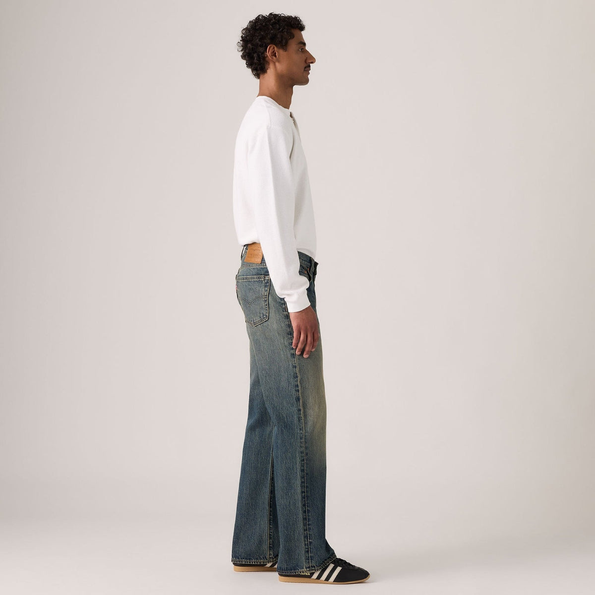 Levi's® 567™ Relaxed Flare 寬鬆喇叭牛仔褲 | 男裝  