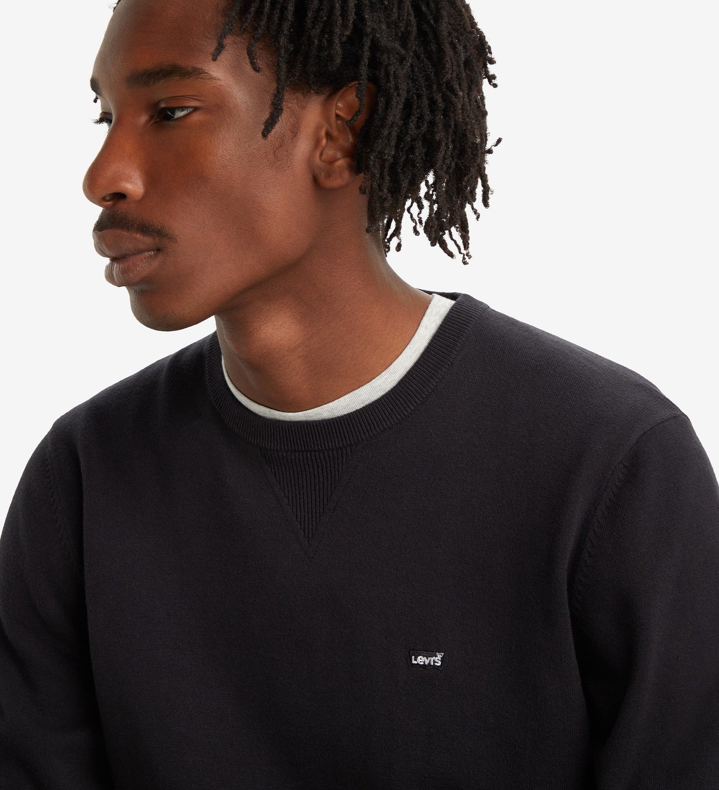 levi's® men's lightweight housemark sweater A72070001XS- Black – Levi's Hong Kong