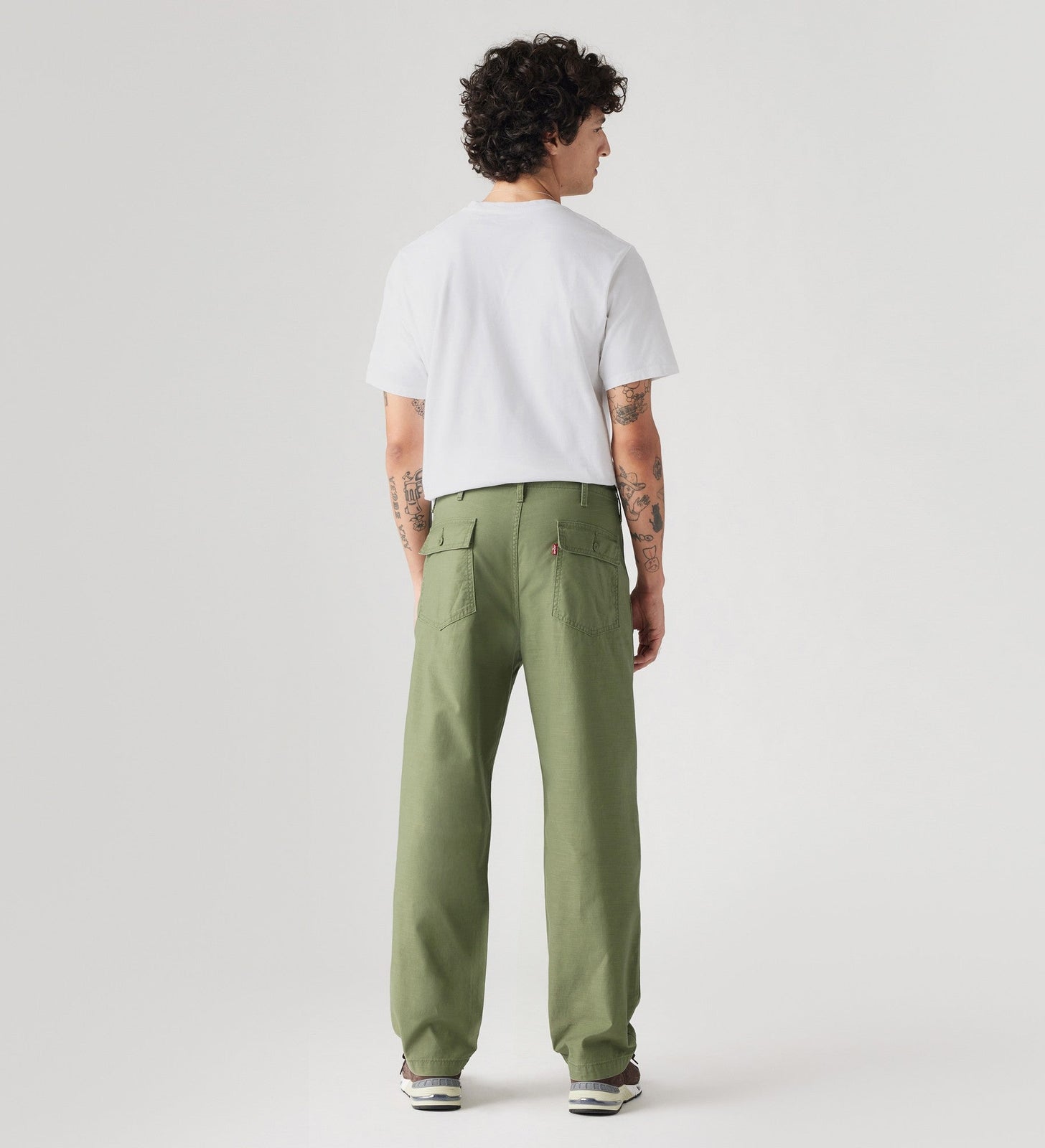levi's® 寬鬆直筒軍褲| 男裝 A921000042932 Four Leaf Clover Non-Stretch Slub Twill – Levi's 香港