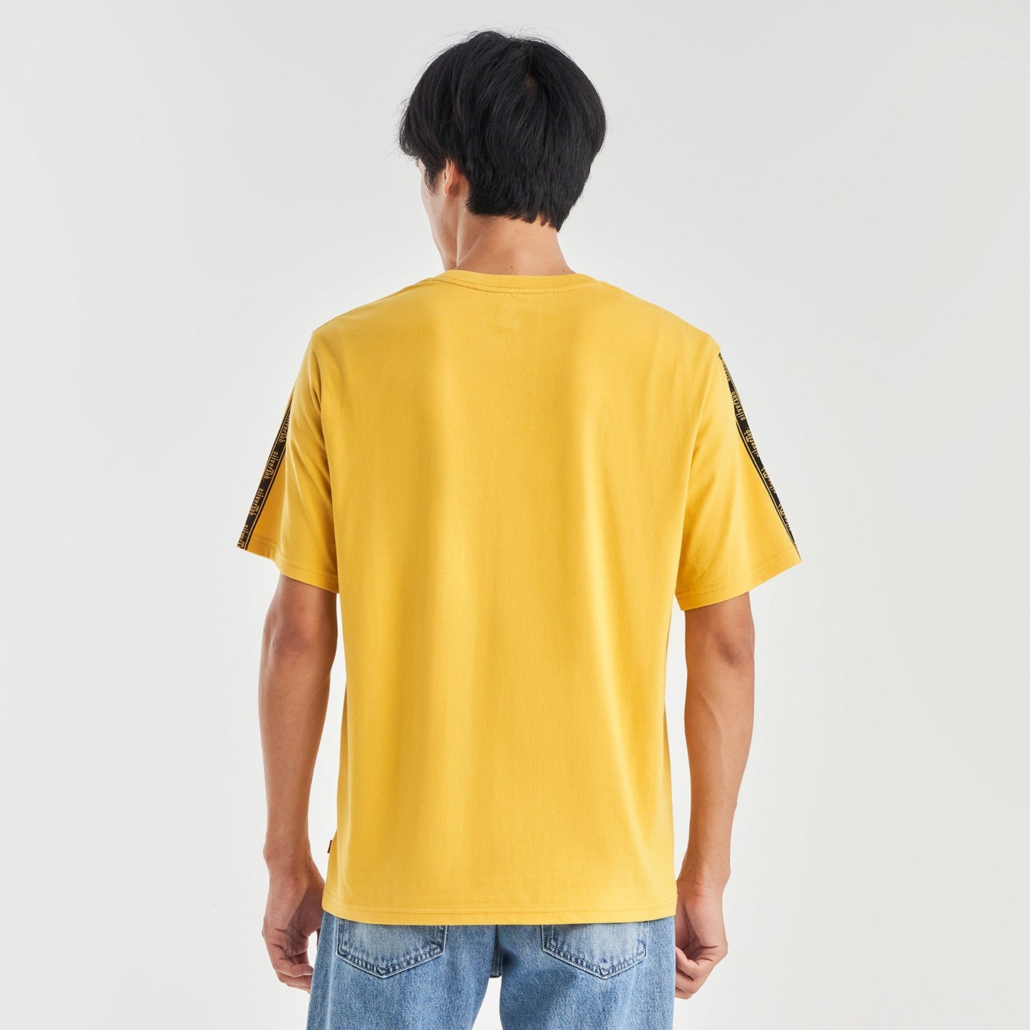 Levi's® 男裝寬鬆印花圖案Tee