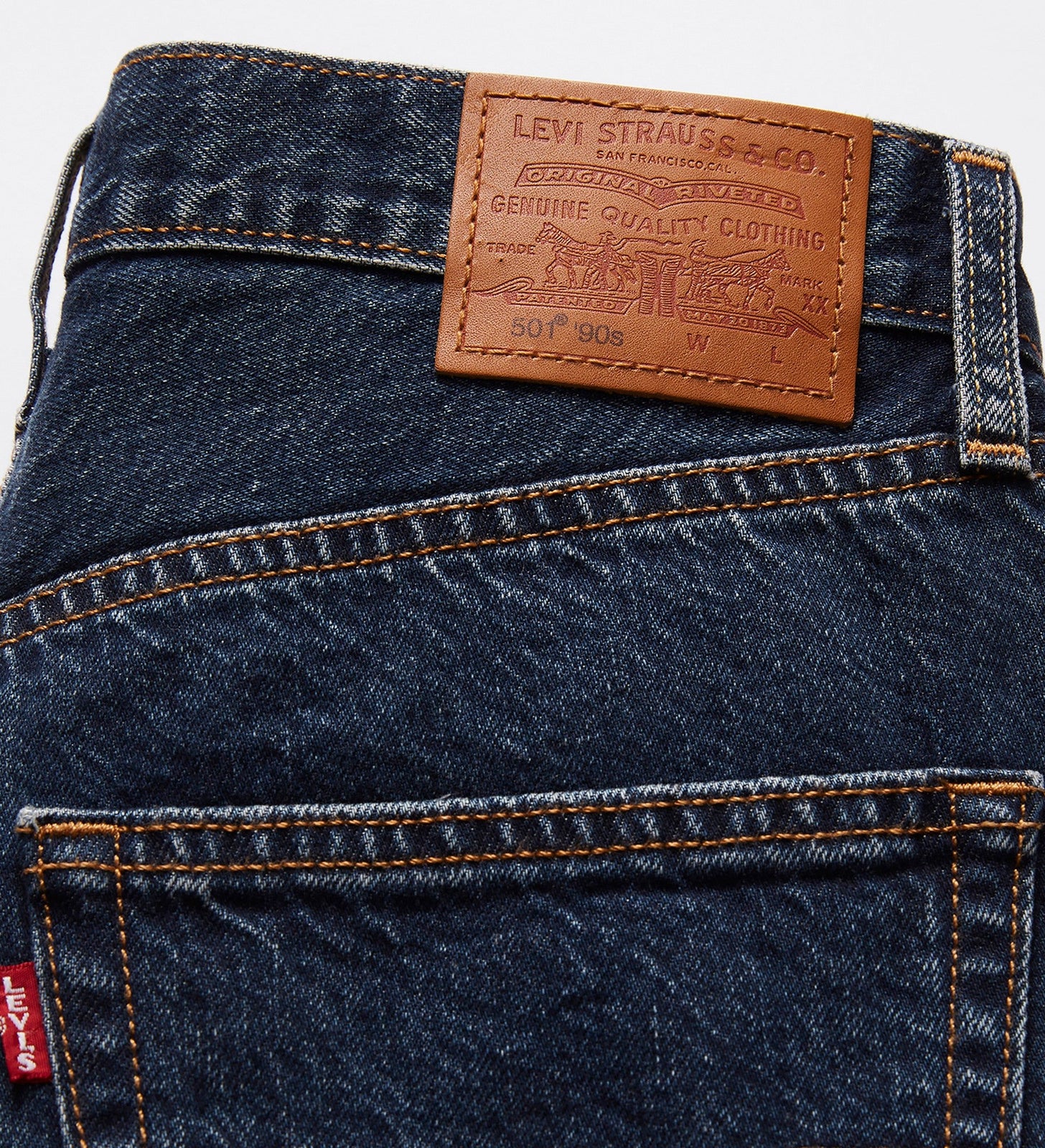 levi's® women's 501® '90s lightweight shorts A8433000024- Bottom Bar Short Lightweight – Levi's Hong Kong