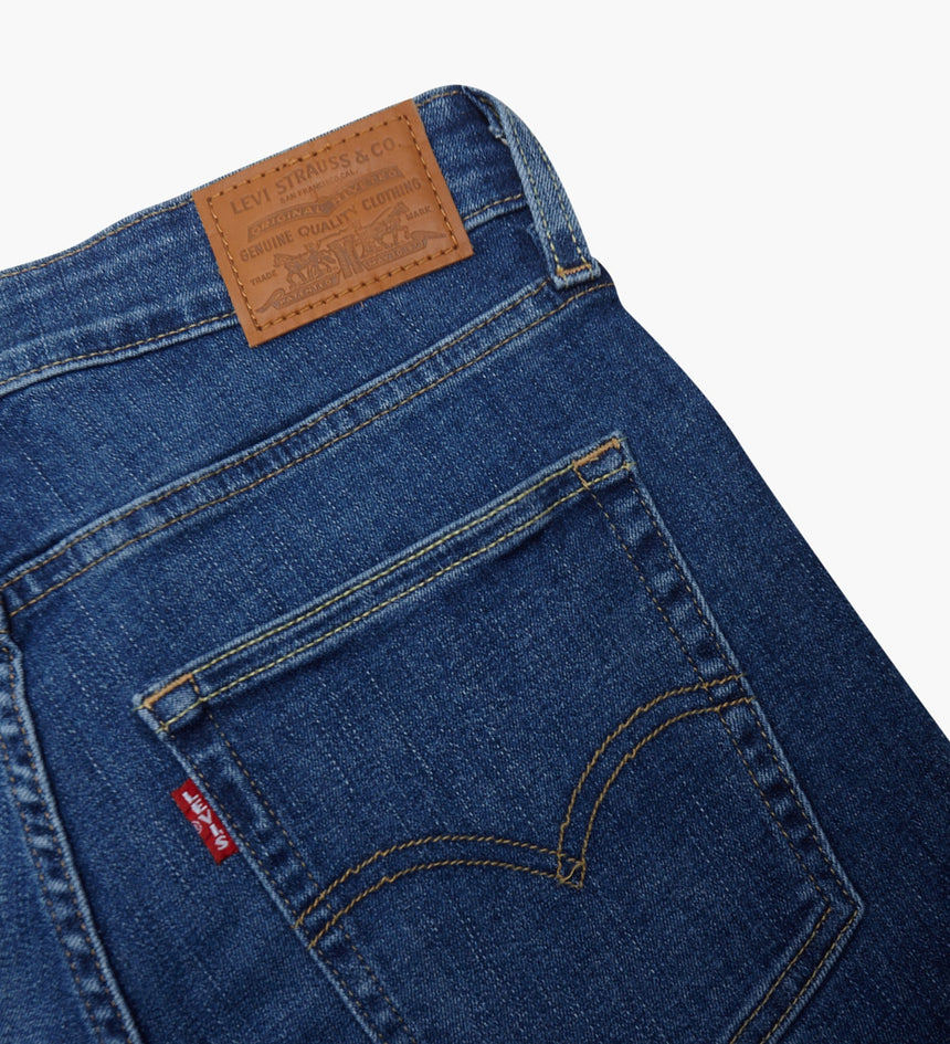 levi's® 726 高腰喇叭牛仔褲 | 女裝 A341000012328 Medium Indigo Worn In – Levi's 香港