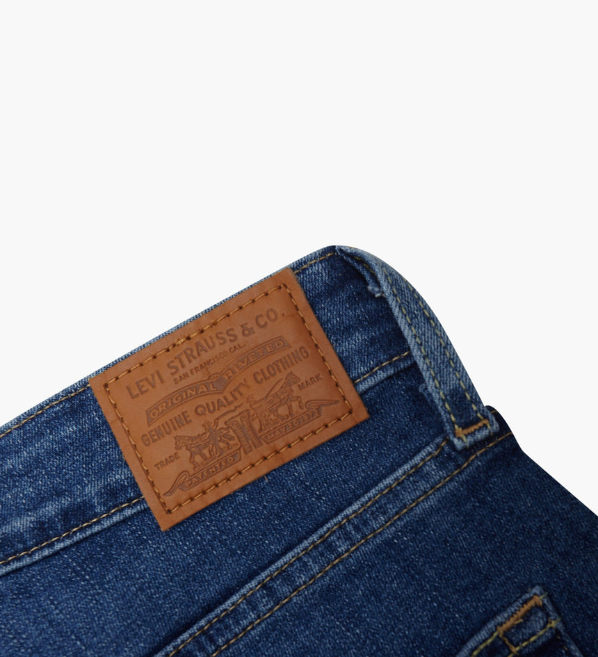 levi's® 726 高腰喇叭牛仔褲 | 女裝 A341000012328 Medium Indigo Worn In – Levi's 香港