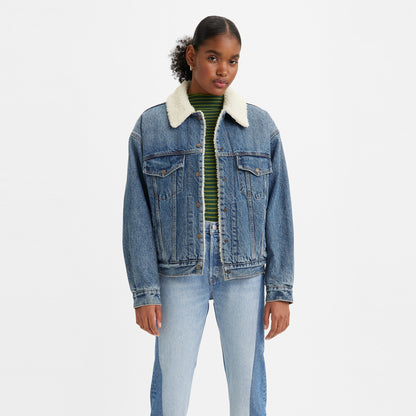 Levi's® Women's '90s Sherpa Trucker Jacket