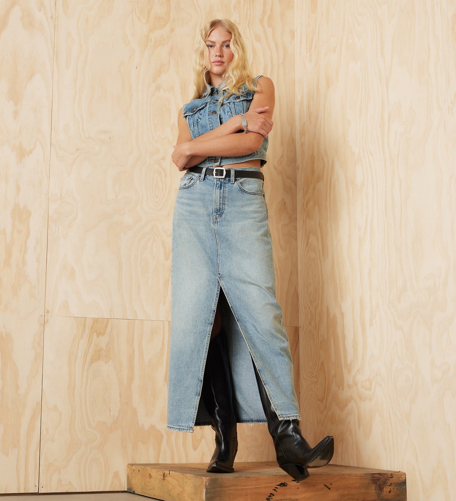 levi's® women's ankle column skirt A7512000025- Please Hold – Levi's Hong Kong